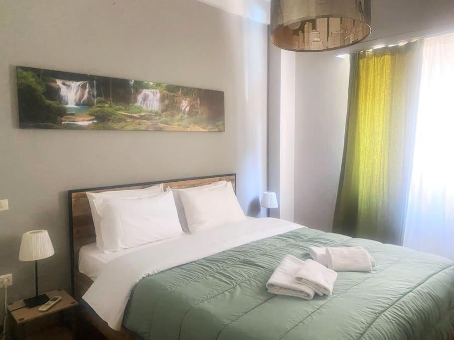 2Bdr Olympianzeus Apt With Netflix Athens Luaran gambar