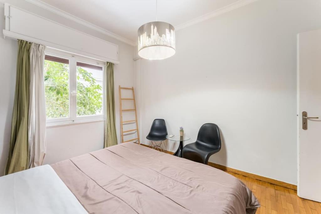2Bdr Olympianzeus Apt With Netflix Athens Luaran gambar