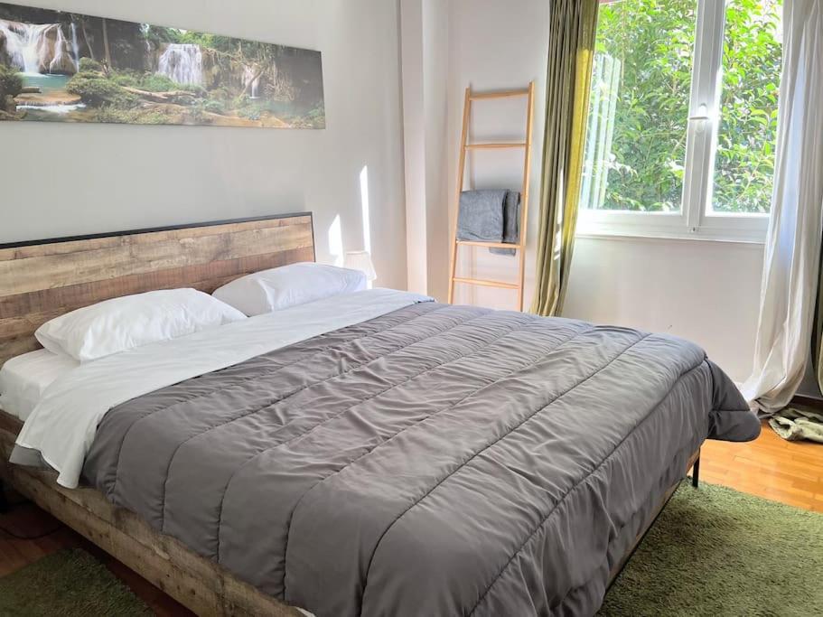 2Bdr Olympianzeus Apt With Netflix Athens Luaran gambar