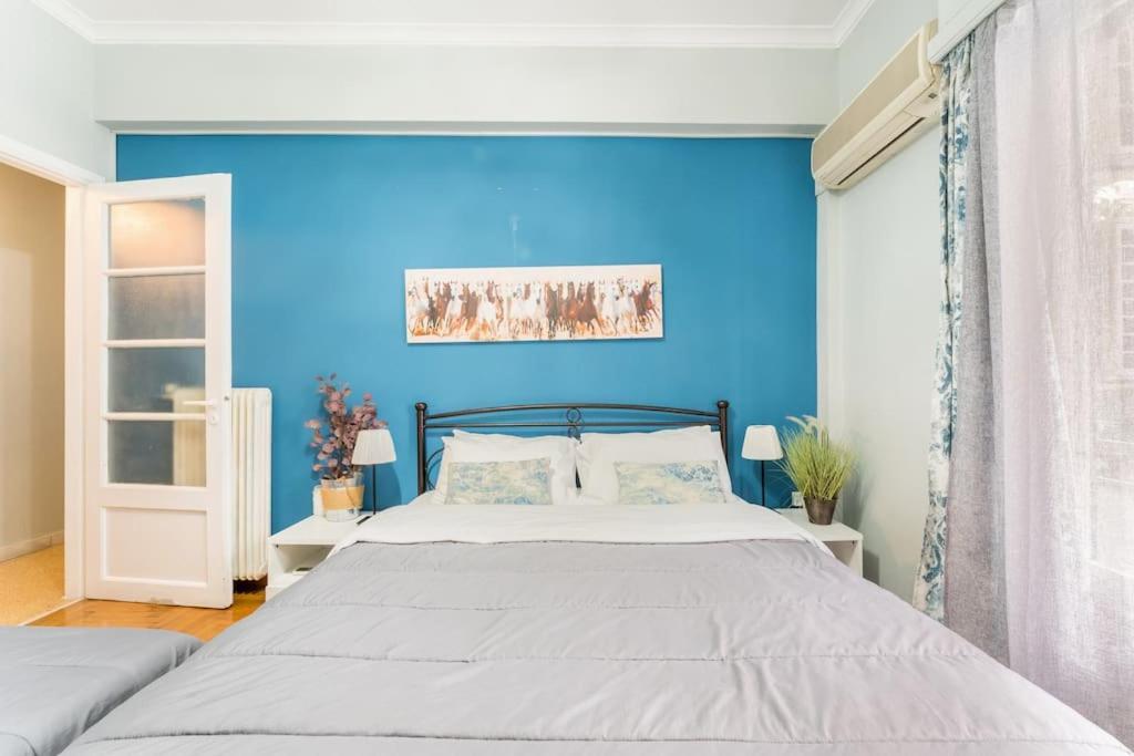 2Bdr Olympianzeus Apt With Netflix Athens Luaran gambar