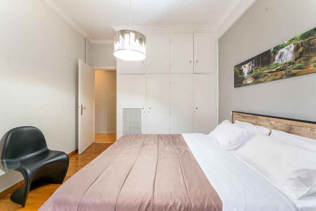 2Bdr Olympianzeus Apt With Netflix Athens Luaran gambar
